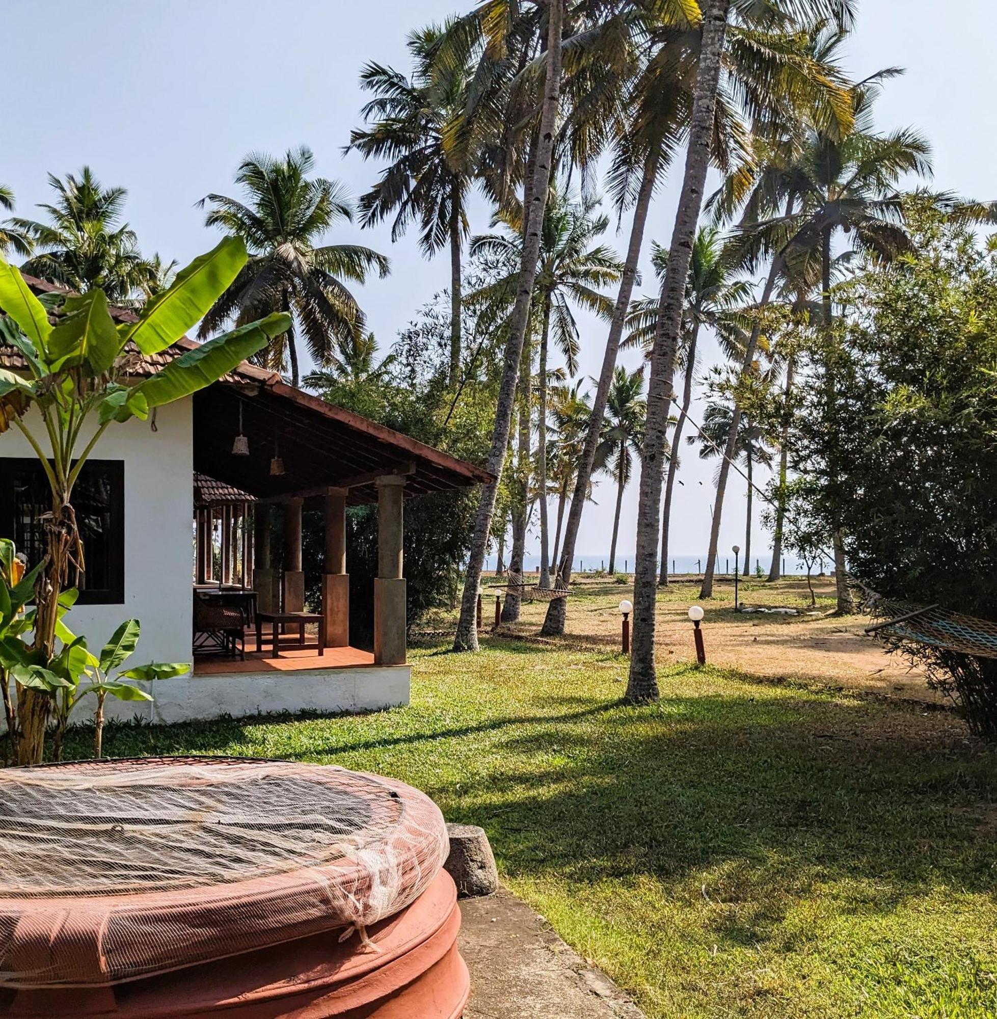 Baycliff Cottages Varkala Exterior photo